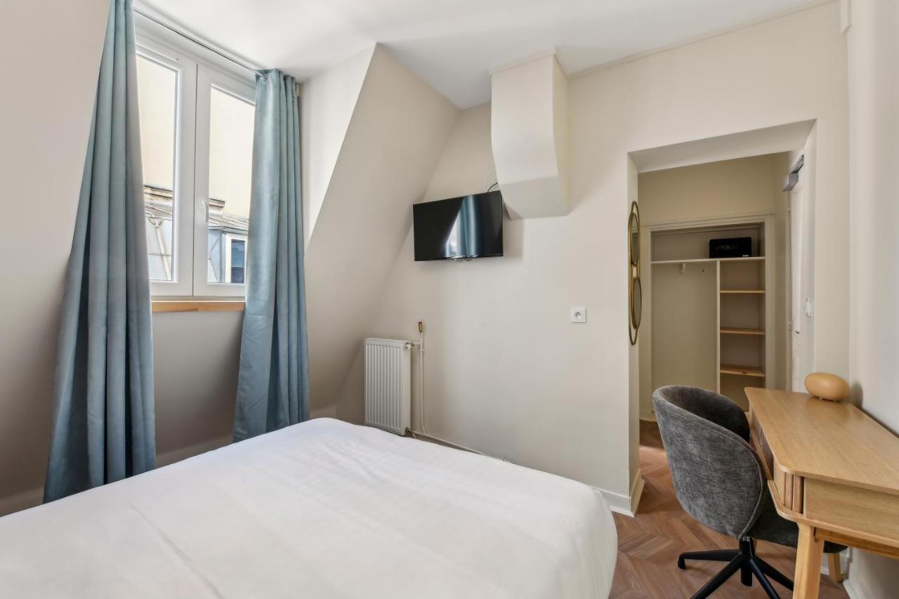 La Vieille France Hotel Paris